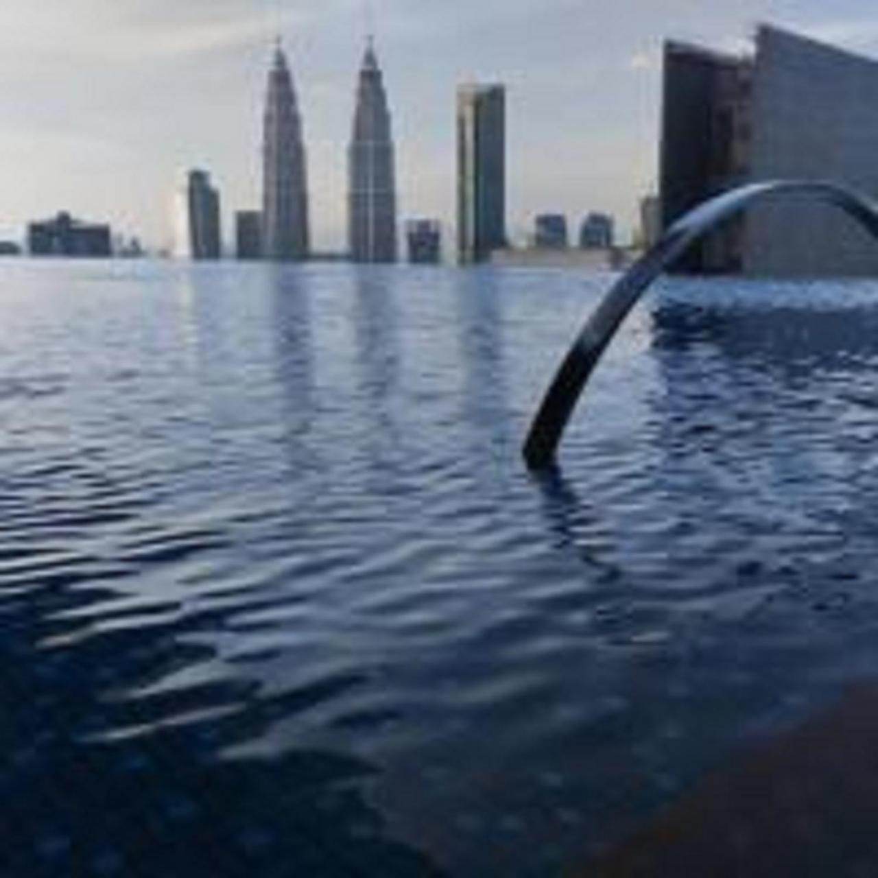 Eaton Residences Klcc By Luna Куала-Лумпур Экстерьер фото